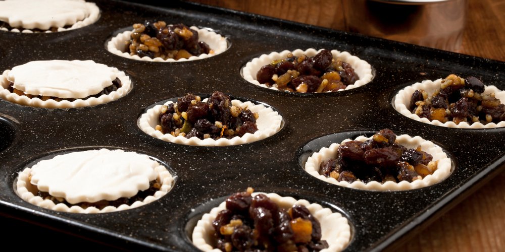 Promoted: Raisins to be cheerful this Christmas