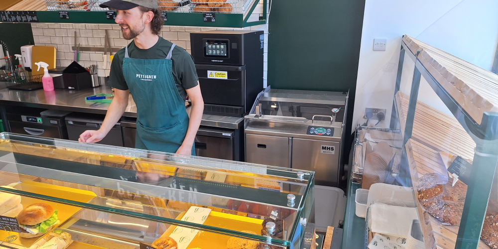 Pettigrew Bakeries adds MHS slicer from EPP for new retail adventure
